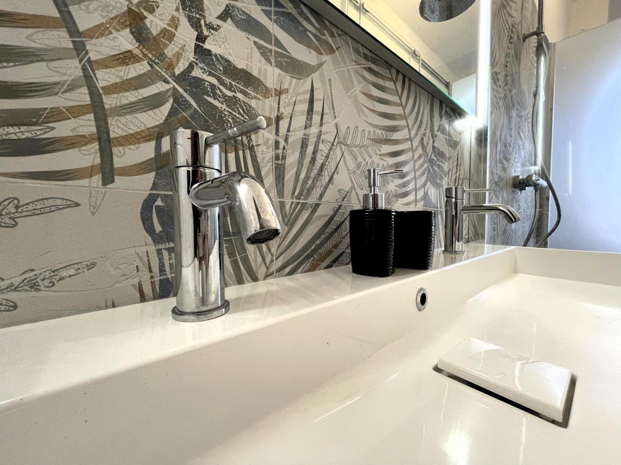 Appartamento Luxury In Piazza 5 Giornate *