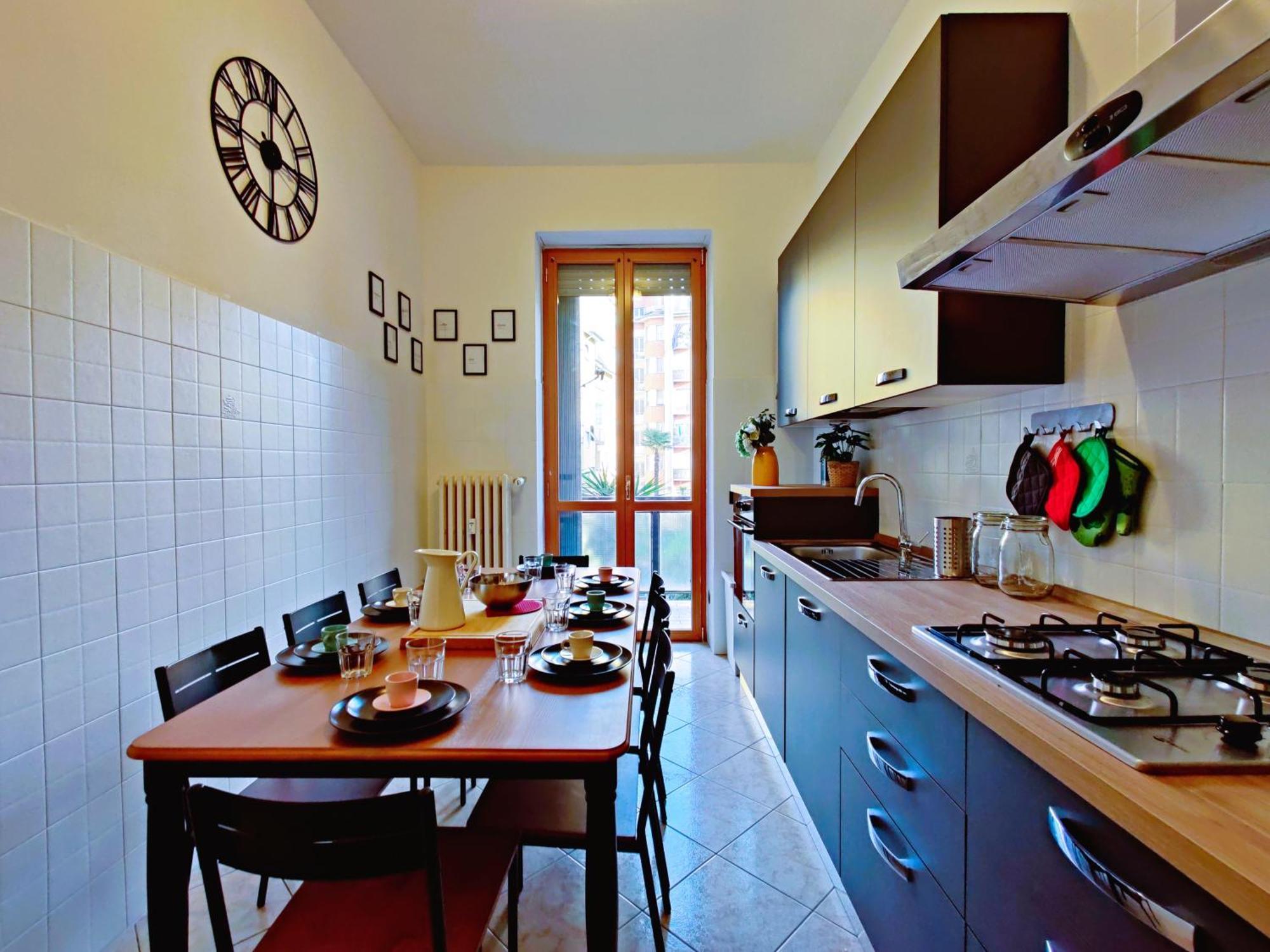 Luxury In Piazza 5 Giornate Appartamento